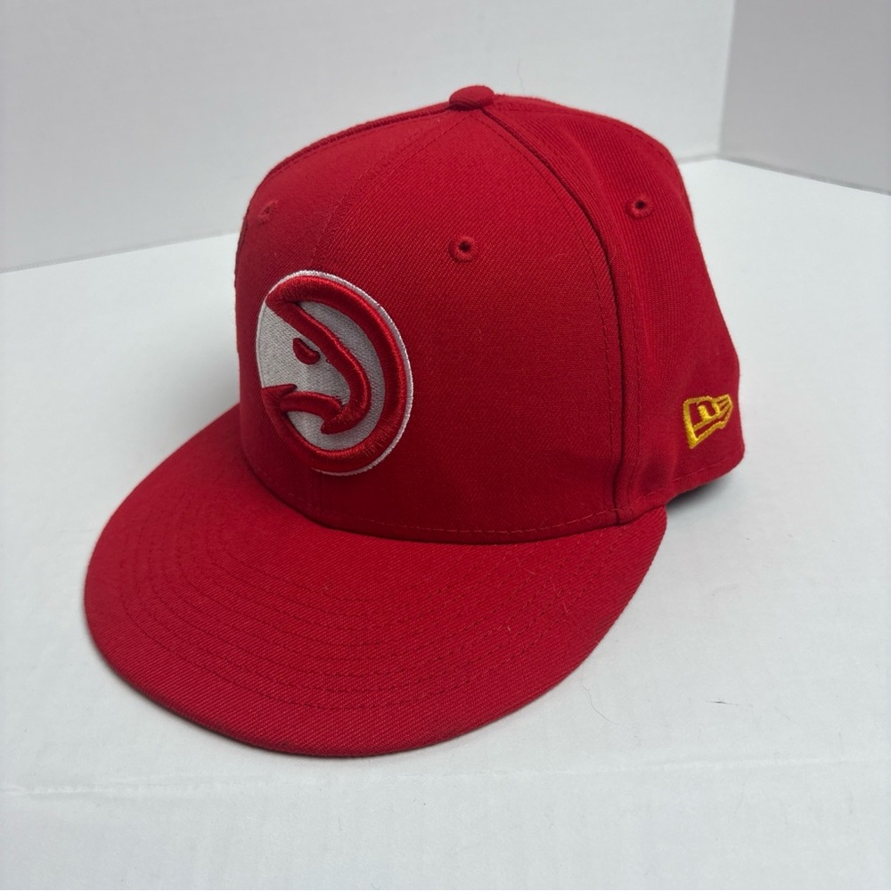 Atlanta Hawks Baseball Hat Cap Red Raised Logo New Era 9Fifty Snap One Size NBA